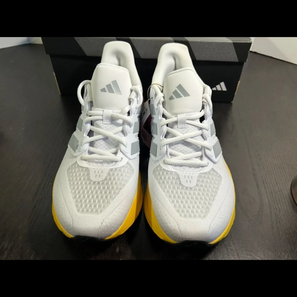 Adidas UltraRun 5 Running Shoes Sneakers White/Grey/Pink/Yellow Mens 11/Woman 12